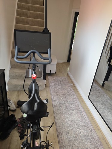 Peloton bike amazing - amazing, condition
